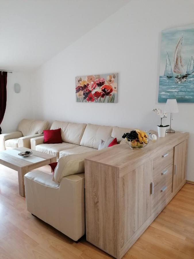 Apartment Pasa Медулин Екстериор снимка