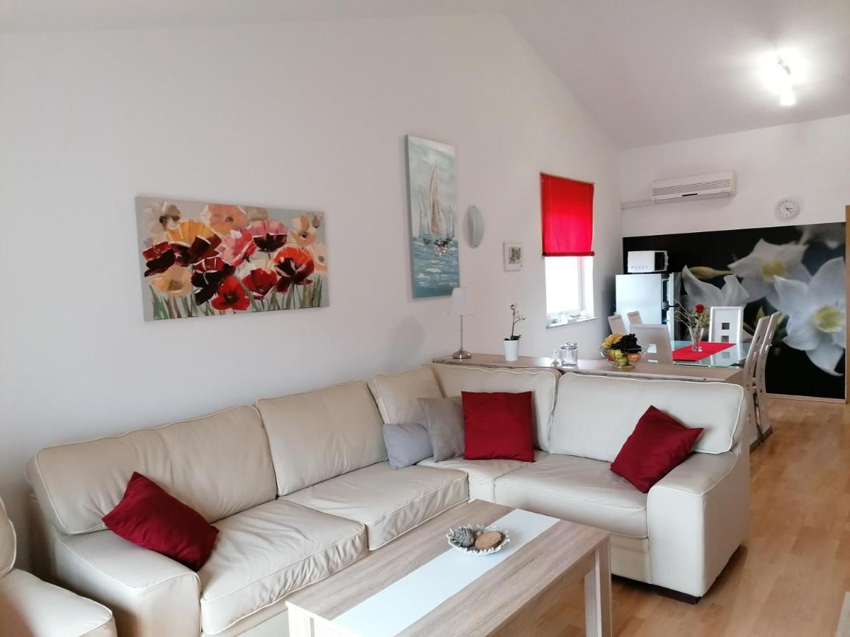 Apartment Pasa Медулин Екстериор снимка