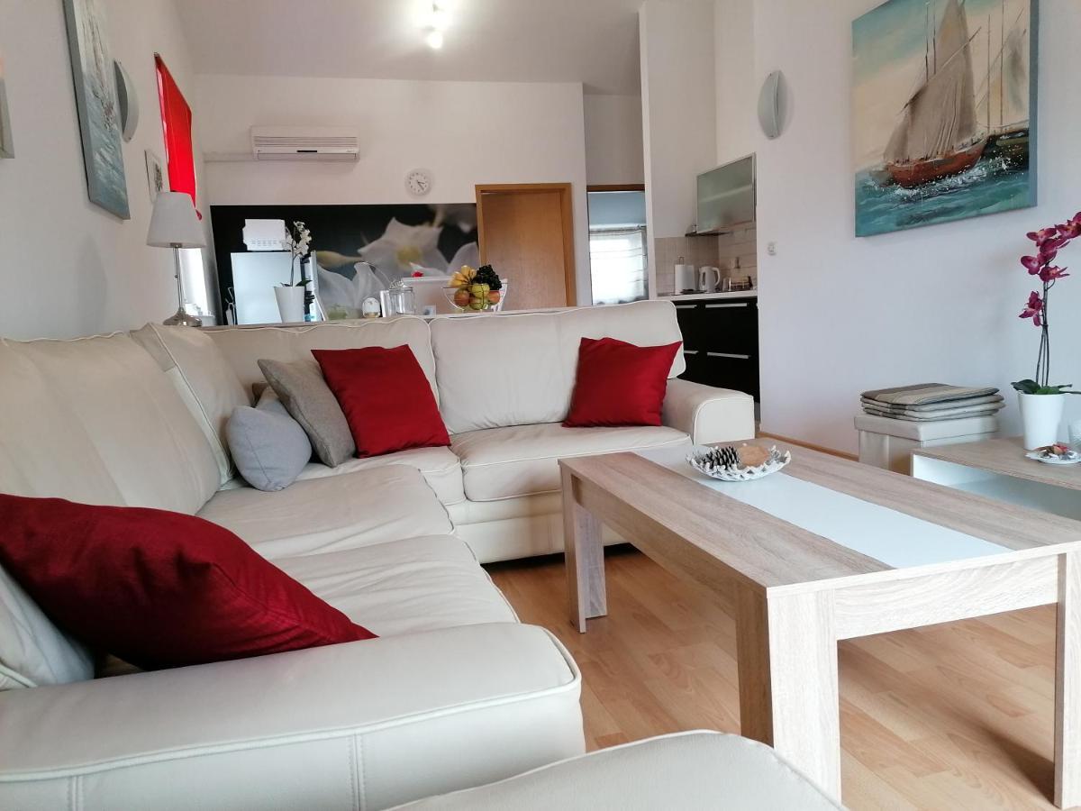 Apartment Pasa Медулин Екстериор снимка